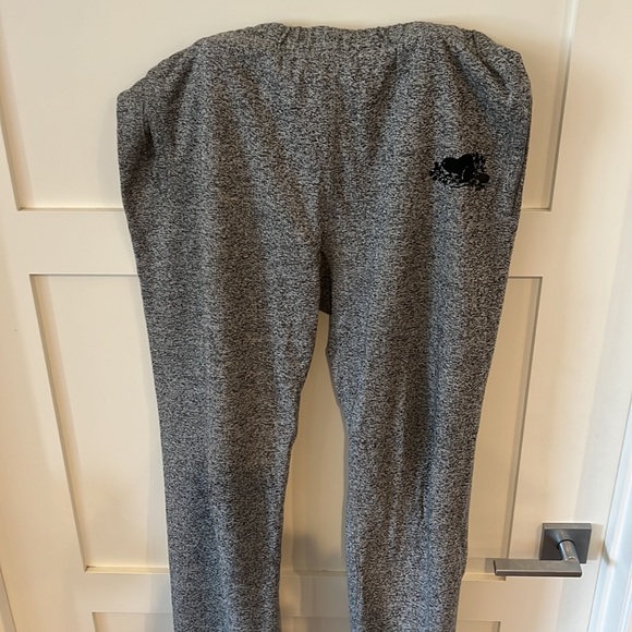 Roots Gray Sweatpants - Picture 5 of 7